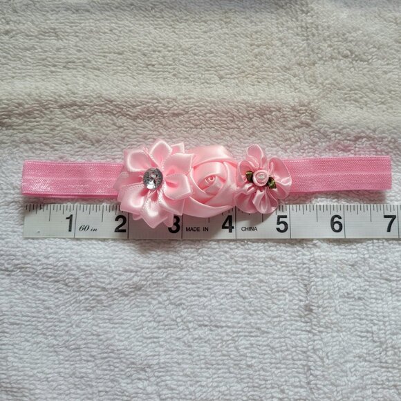 Handmade Baby Girls Headband Pink Size 0-3 months 12"-14"D New - Picture 4 of 5